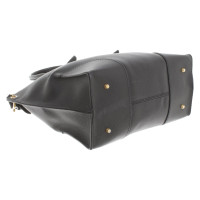 Alexander McQueen Handbag Leather in Black