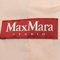 Max Mara Suit in Huidskleur