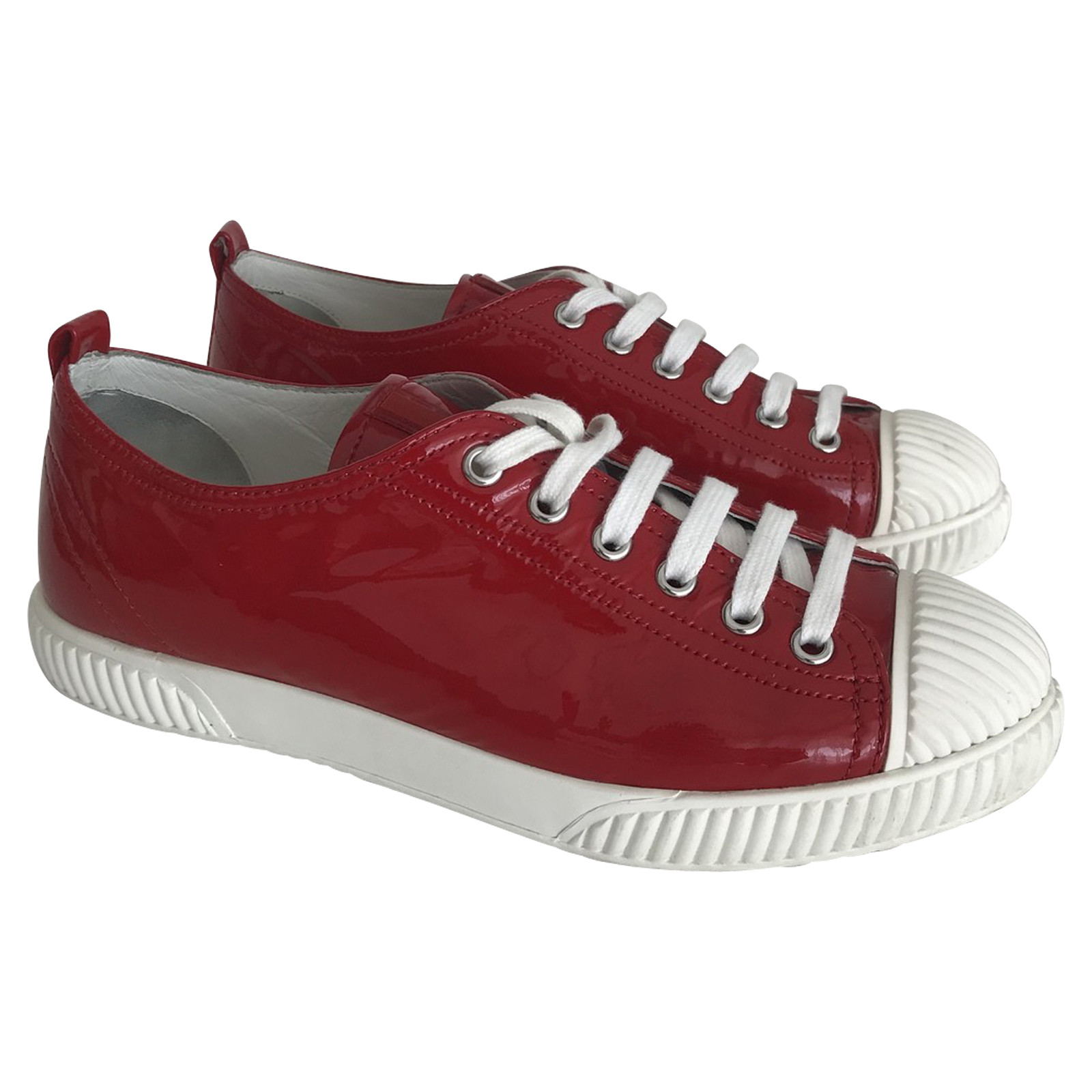Prada Trainers Patent leather in Red - Second Hand Prada Trainers Patent  leather in Red buy used for 200€ (4043455)