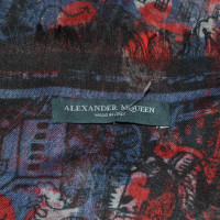Alexander McQueen XXL cloth with silk content