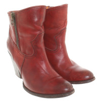 Frye Stiefeletten in Rot