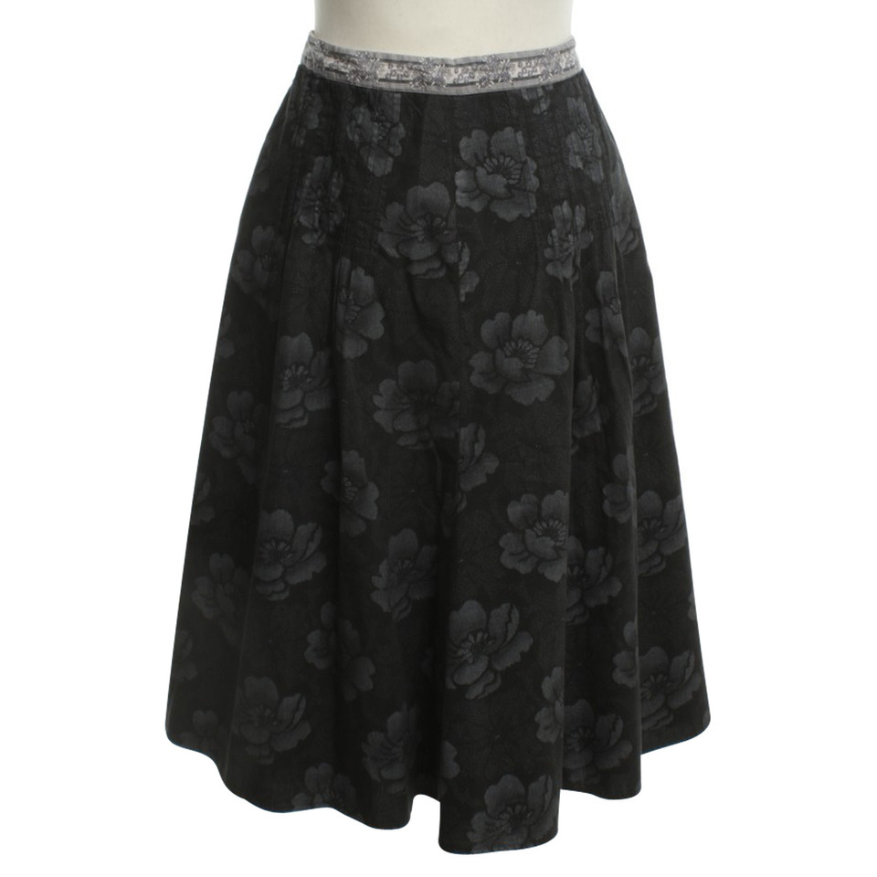 Max Mara skirt with a floral pattern