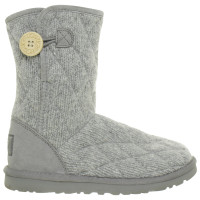 Ugg Boots in grey