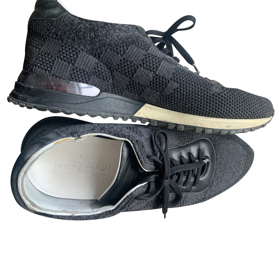 Louis Vuitton Trainers Wool in Black
