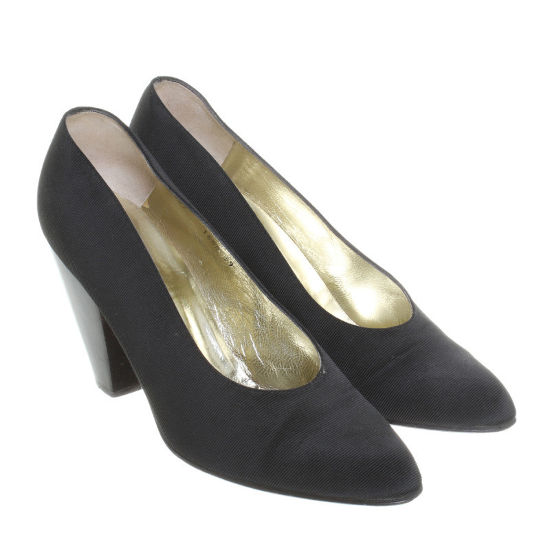 Walter Steiger Pumps in black