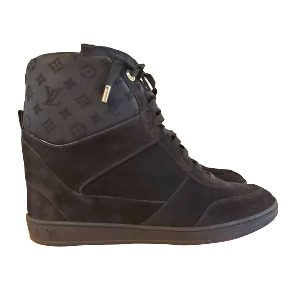 Louis Vuitton Sneakers in Schwarz