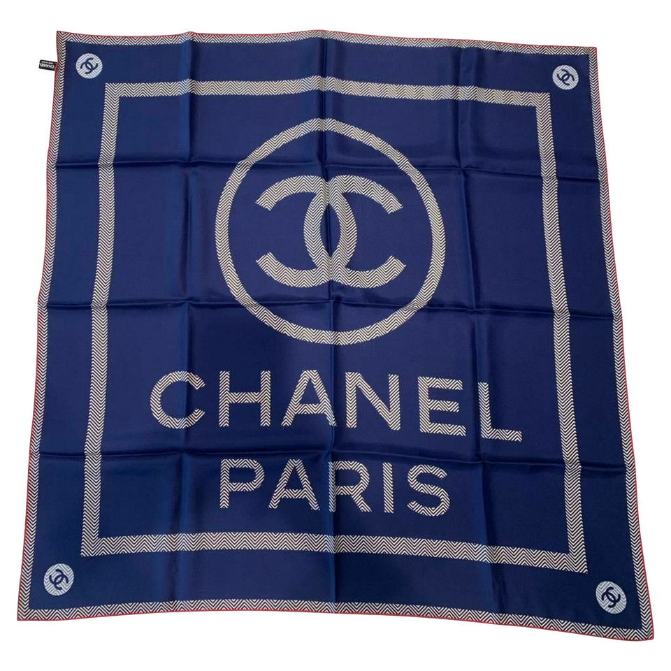 Chanel Carré Silk 90x90 Zijde in Blauw