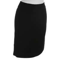 Emanuel Ungaro Velvet skirt in black