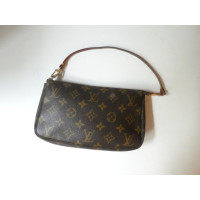 Louis Vuitton Pochette Accessoires in Tela in Marrone