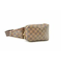 Louis Vuitton Shoulder bag Canvas in Brown