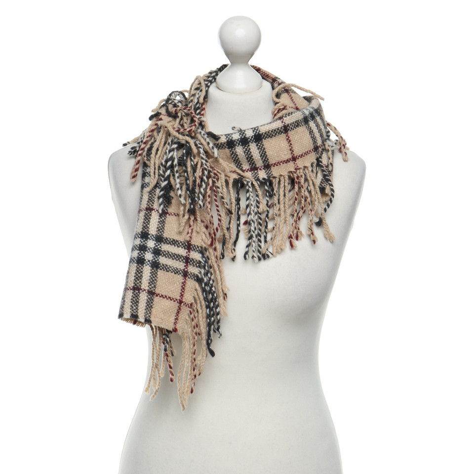 Burberry Scarf with pattern