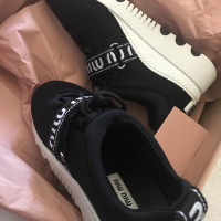 Miu Miu Sneakers in Zwart