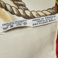 Hermès Schal/Tuch aus Seide in Weiß