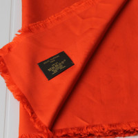 Louis Vuitton Monogram Tuch aus Seide in Orange