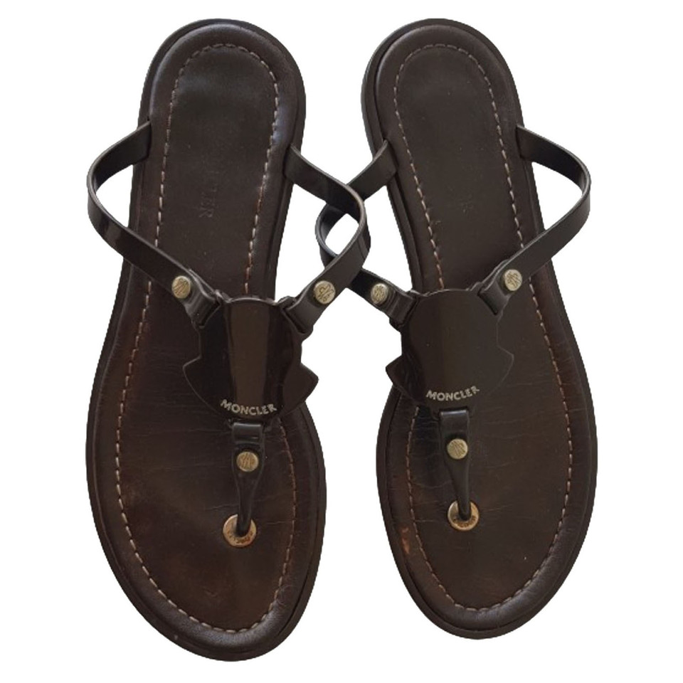 Moncler Slippers/Ballerinas Leather in Brown