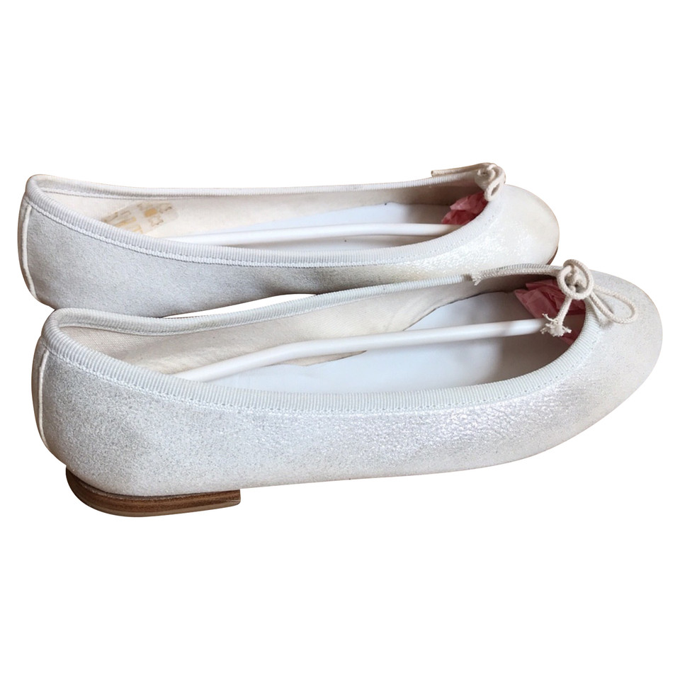 Repetto Ballerinas in white