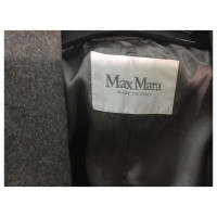 Max Mara Jacket/Coat Cashmere in Grey