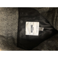 Moschino Jacke/Mantel aus Wolle in Grau