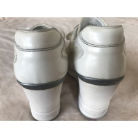 Prada Chaussures de sport en Blanc