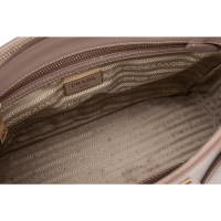 Prada Schoudertas Leer in Beige