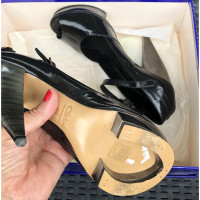 Chloé Pumps/Peeptoes Patent leather in Black