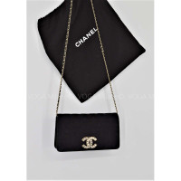 Chanel Flap Bag Suede in Black