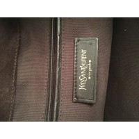 Yves Saint Laurent Tote Bag aus Lackleder in Braun