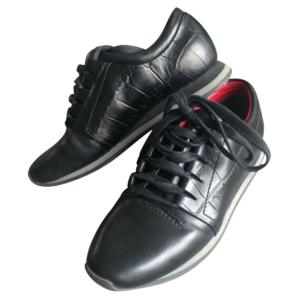Alexander Wang Sneakers aus Leder in Schwarz