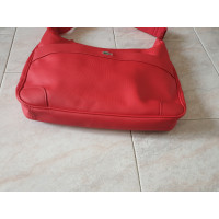Lacoste Shoulder bag Leather in Red