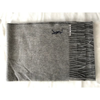 Yves Saint Laurent Schal/Tuch aus Wolle in Grau