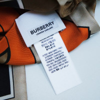 Burberry Scarf/Shawl Silk in Brown