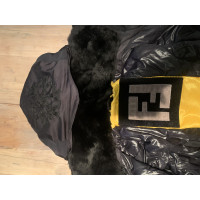 Fendi Jacket/Coat Fur in Black