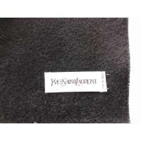 Yves Saint Laurent Schal/Tuch aus Wolle in Schwarz