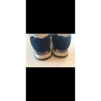 Louis Vuitton Sneakers aus Leder in Blau