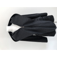 Yohji Yamamoto Jacke/Mantel aus Baumwolle in Schwarz
