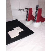 Givenchy Chaussures de sport en Toile en Rouge
