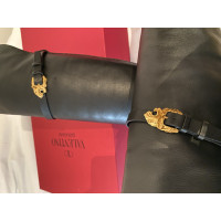Valentino Garavani Stiefel aus Leder in Schwarz