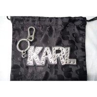 Karl Lagerfeld Accessoire aus Leder in Silbern