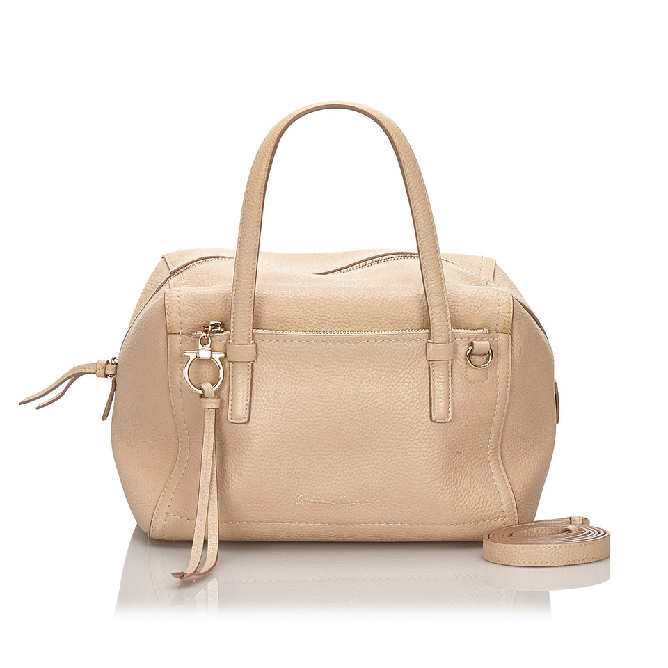 Salvatore Ferragamo Sac à bandoulière en Cuir en Beige