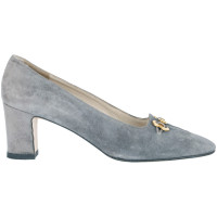 Salvatore Ferragamo Pumps/Peeptoes Suede in Grey