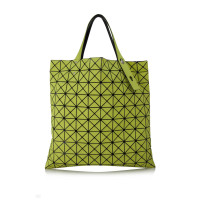 Issey Miyake Tote bag in Giallo