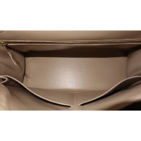 Hermès Kelly Bag 32 Leather in Cream