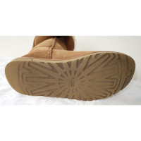 Ugg Australia Boots Suede in Brown