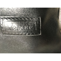 Gianni Versace Clutch aus Leder in Schwarz