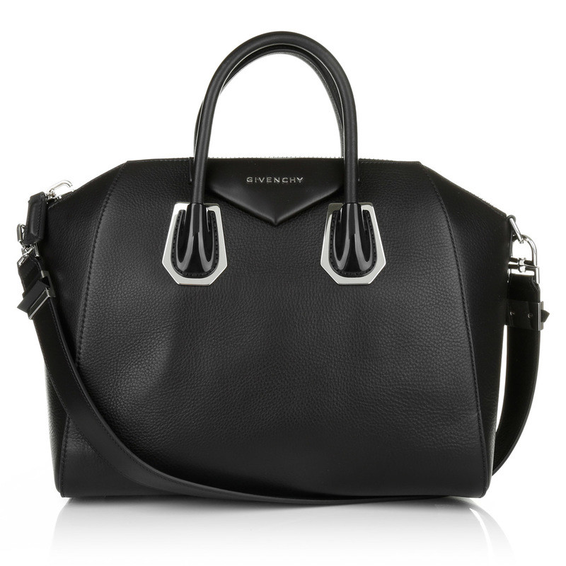 Givenchy Antigona Medium aus Leder in Schwarz