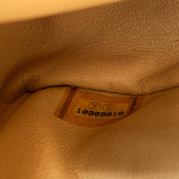 Chanel Reissue 2.55 225 aus Leder in Beige