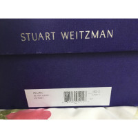 Stuart Weitzman deleted product