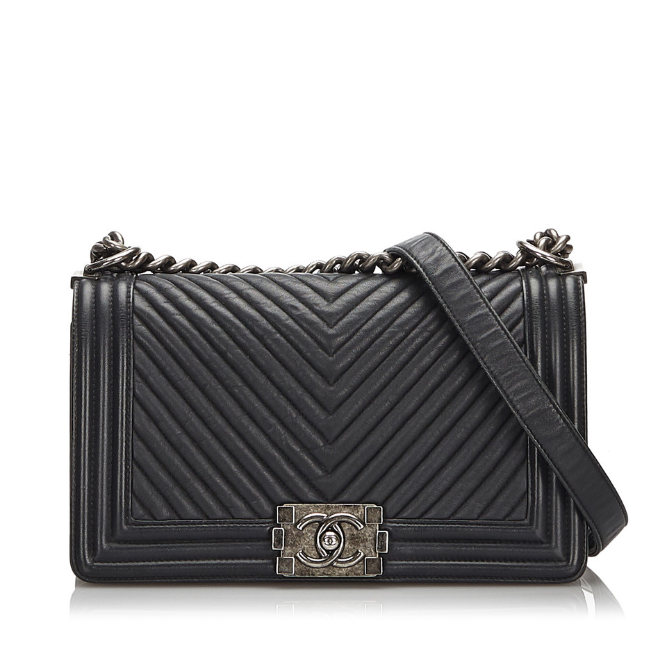 Chanel Boy Medium Leather in Black