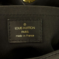 Louis Vuitton "Mandara GM EPI' in black
