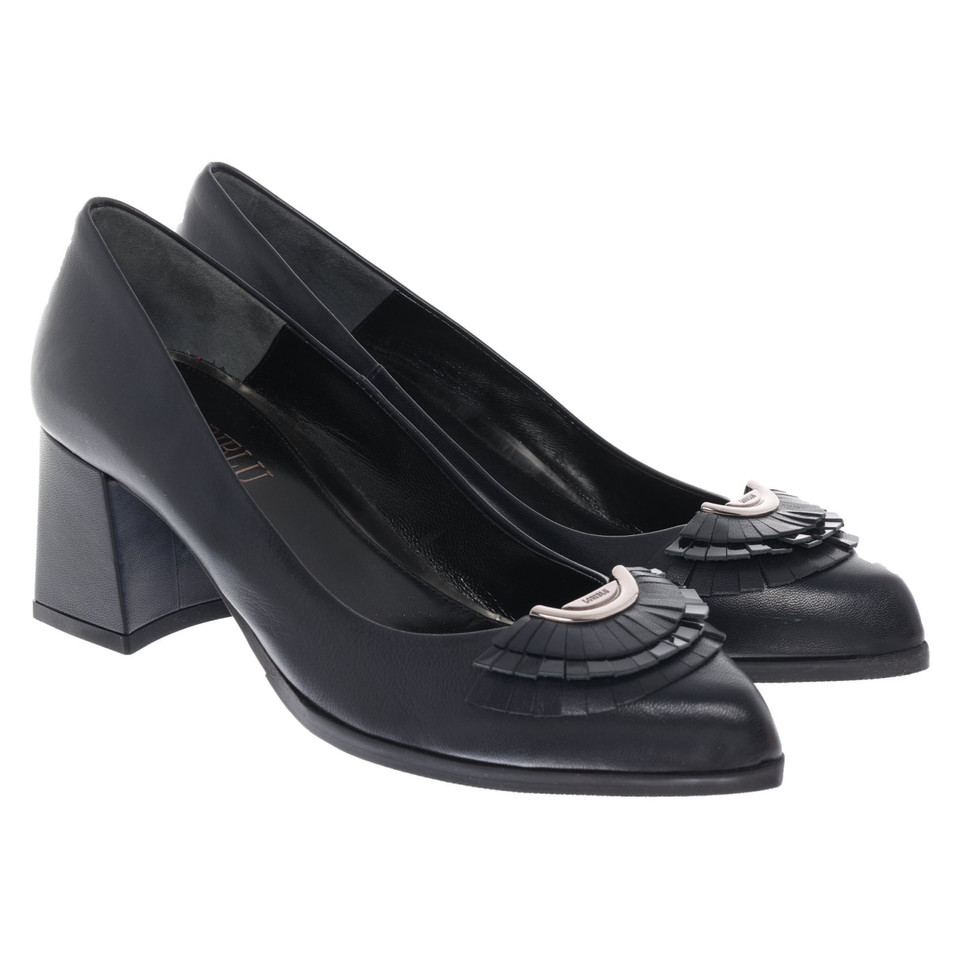 Loriblu Pumps/Peeptoes aus Leder in Schwarz